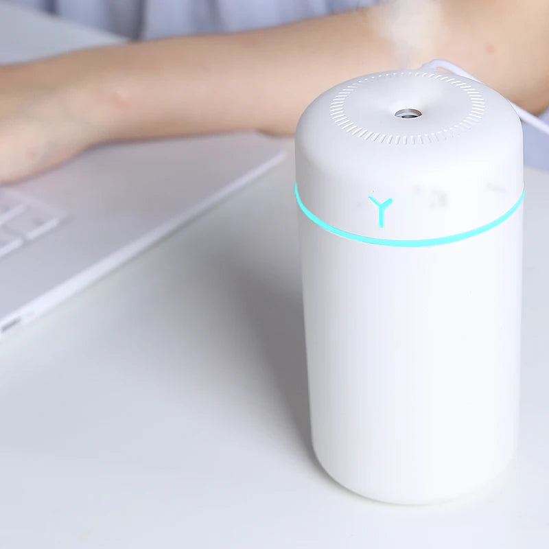 Portable 390ml USB Air Humidifier with LED Night Light & Aromatherapy Function – Ideal for Home or Car Use